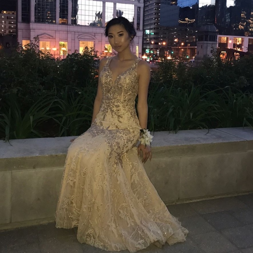 The GOLD STANDARD PROM DRESS!!! Custom mesh